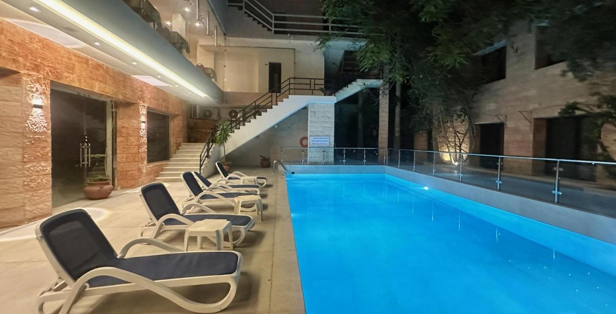 Petra Palace Hotel Wadi Musa Zewnętrze zdjęcie