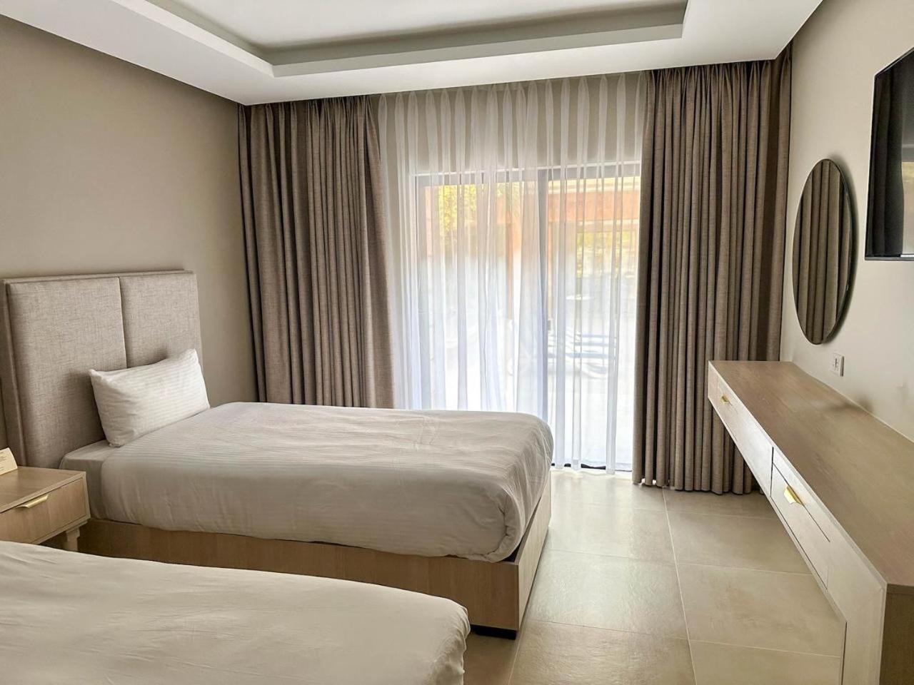 Petra Palace Hotel Wadi Musa Zewnętrze zdjęcie