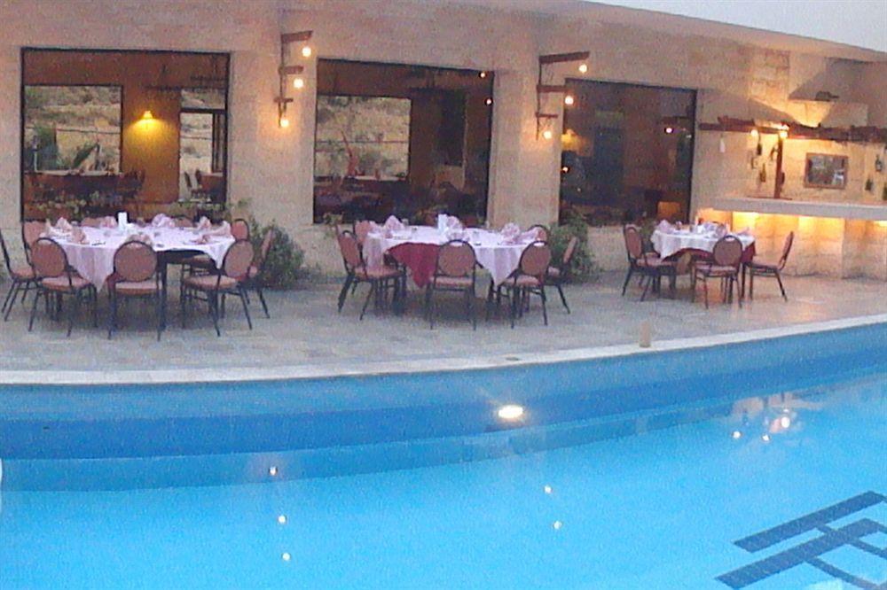 Petra Palace Hotel Wadi Musa Zewnętrze zdjęcie