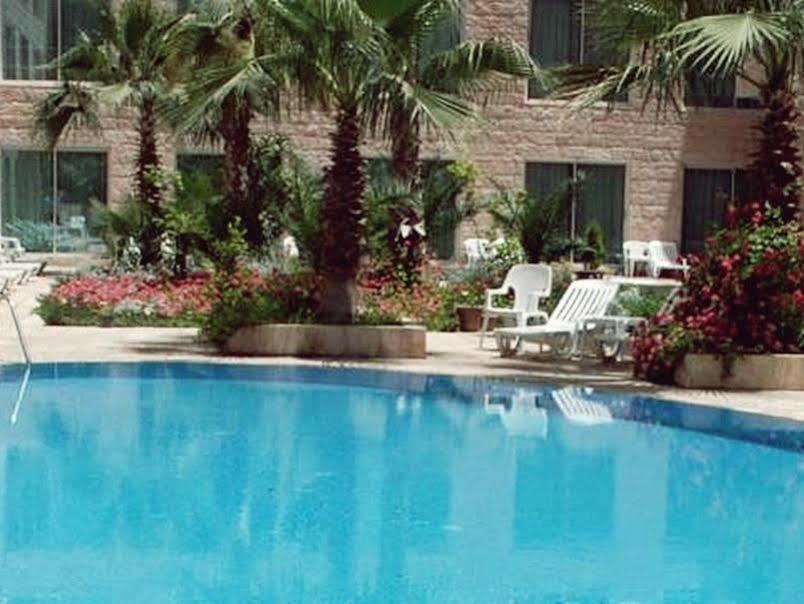 Petra Palace Hotel Wadi Musa Zewnętrze zdjęcie