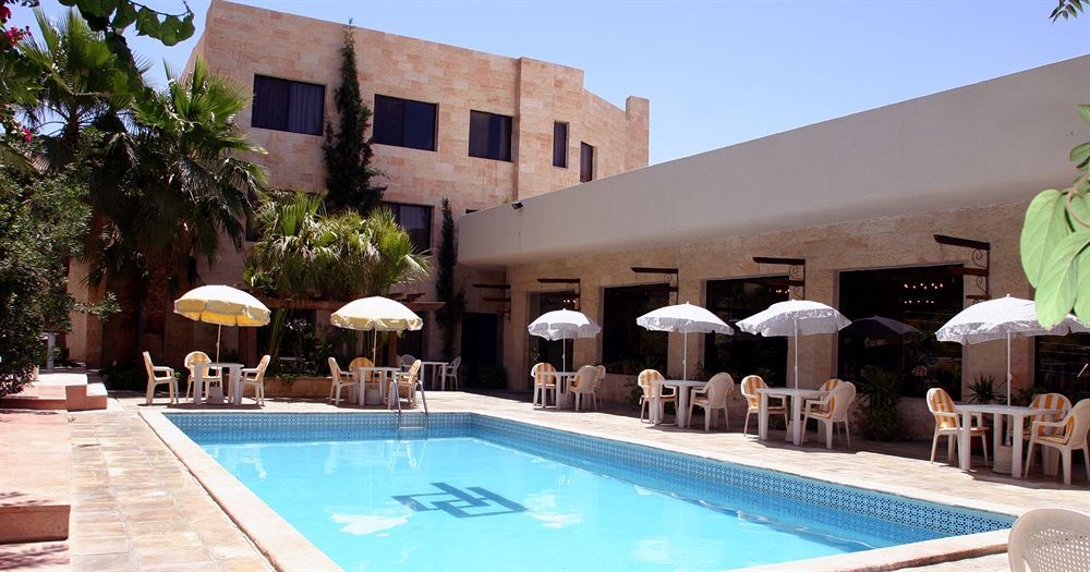 Petra Palace Hotel Wadi Musa Zewnętrze zdjęcie
